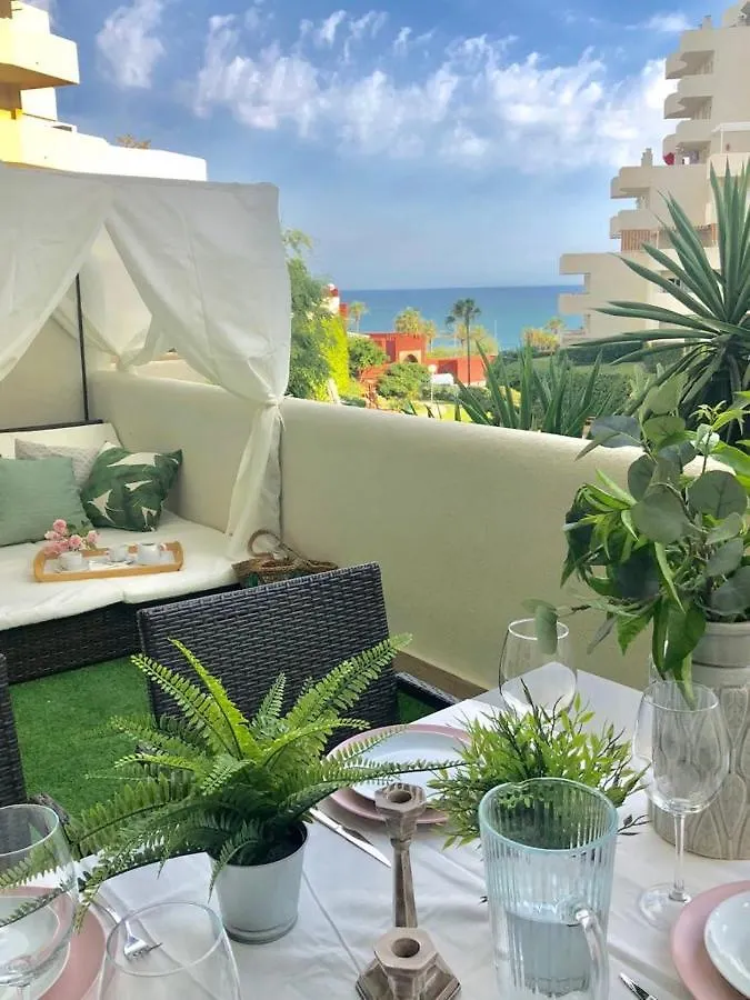 Premium Apartment In Benalbeach, Benalmadena